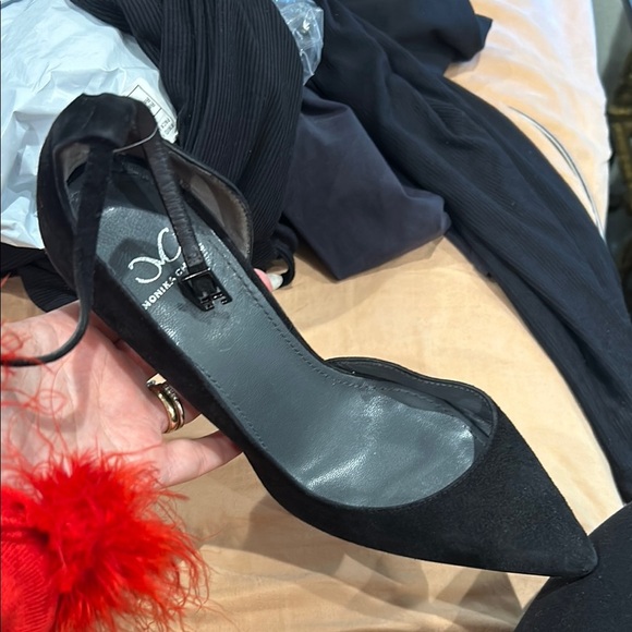 Monika Chiang Black Heels with Pointed Toe and High Thin Heel - Picture 2 of 11